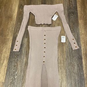Windsor Ribbed Off-Shoulder Set in Taupe